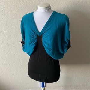 MAURICES puffy sleeve fitted hip v-neck sweater M